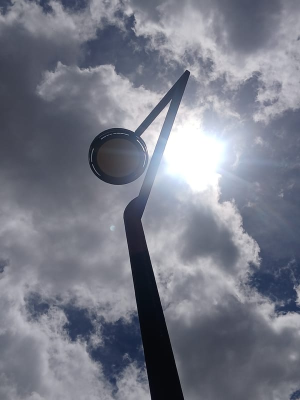 Routine urban scenes documented across Ciudad Guayana, Venezuela