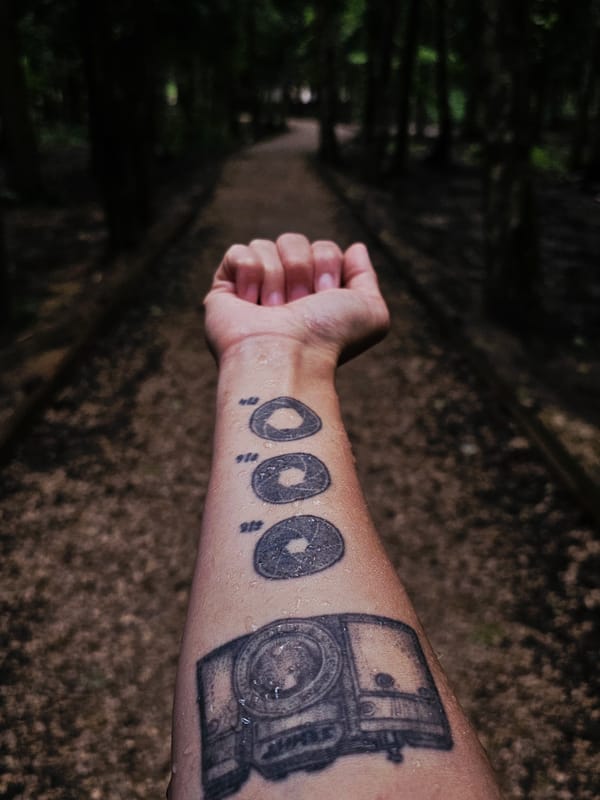 Murals, tattoos, and wet leaves in Odintsovo suburbs