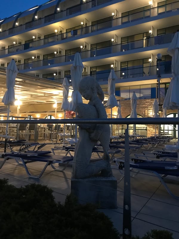 Evening stroll through Varna's illuminated beachfront resort district