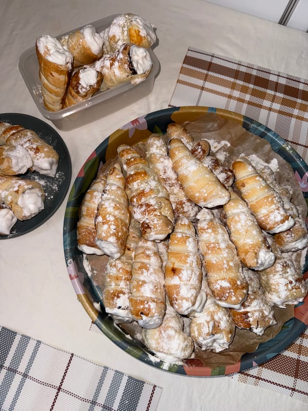 Late night meal documented by multiple witnesses in Krasnoyarsk