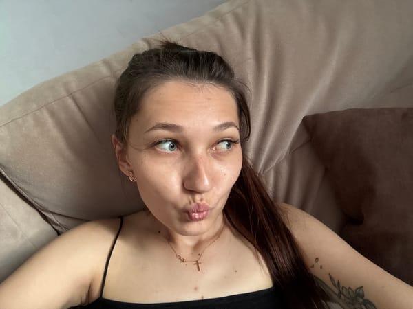 Lazy afternoon selfie session on the couch in Novokuznetsk