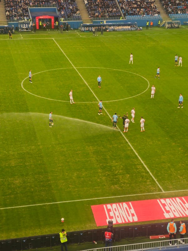 Soccer match draws crowds to Novokuybyshevsk stadium