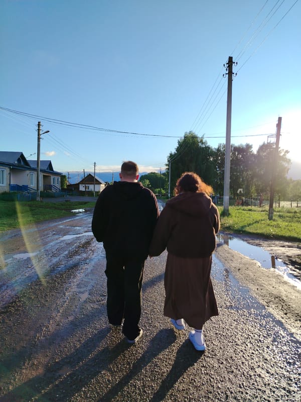 Family moments documented in Russian village of Гожан