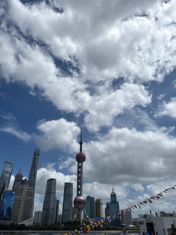 Huangpu River view of Shanghai's Lujiazui skyline