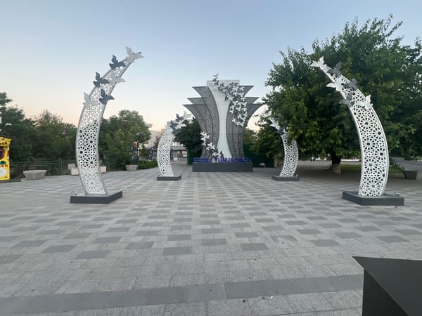 Modern Tashkent: plazas, street-level views, and mural-covered facades