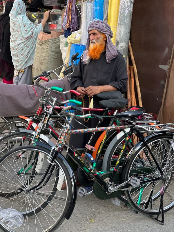 Daily life scenes captured in Quetta marketplace area