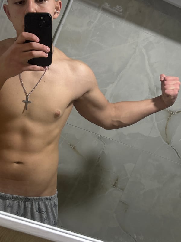 Multiple mirror selfies taken in Zlatograd bathroom