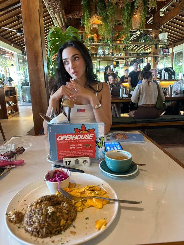 Coffee and a rice-based brunch at a casual café table