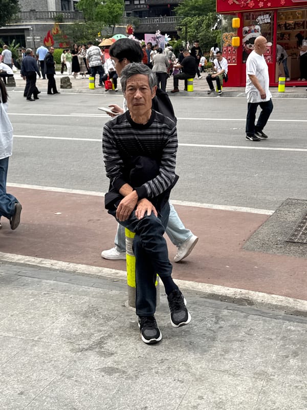 Morning street life documented across Shapingba District, China