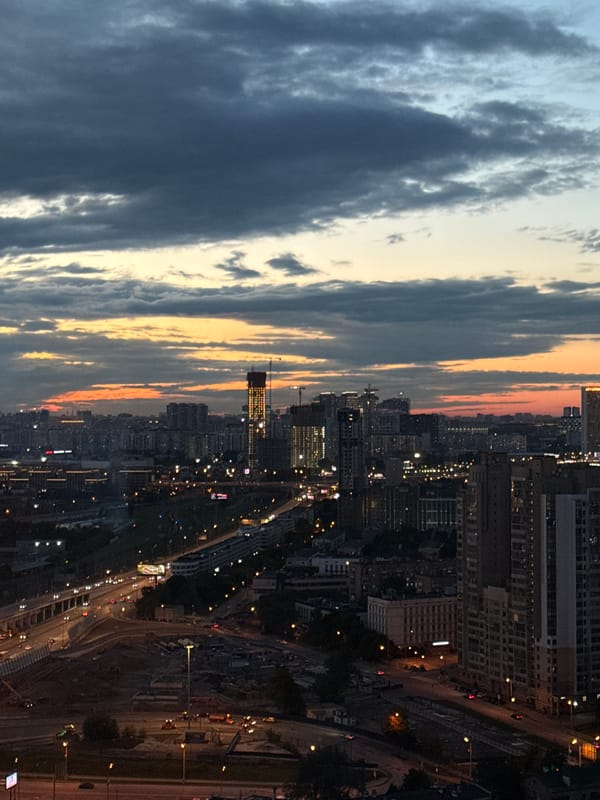 Dusk over Khimki and slugs on Moscow pavement