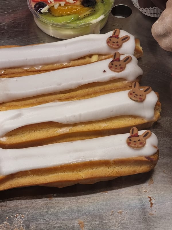 Easter-themed éclairs with rabbit decorations spotted in Saarbrücken bakery