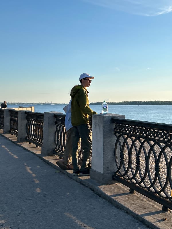 Volga riverfront afternoon and cats at home in Novokuybyshevsk
