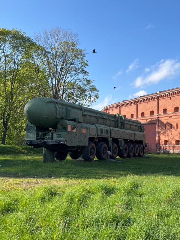Military equipment display observed in Saint Petersburg parks