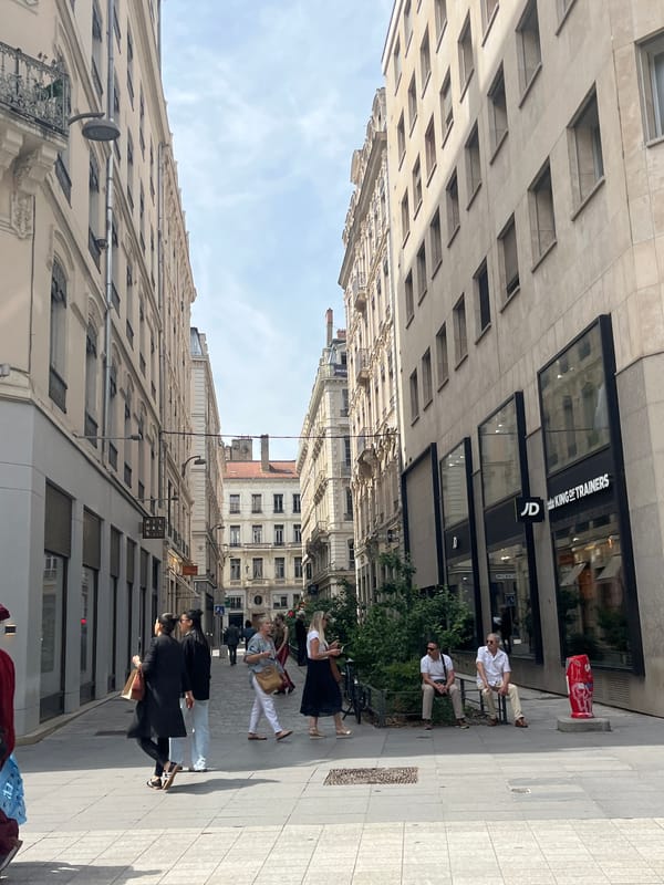 Daytime street scenes documented across Lyon city center