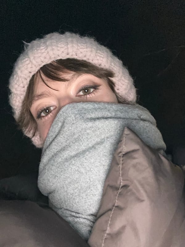 Moscow residents captured in everyday winter evening moments