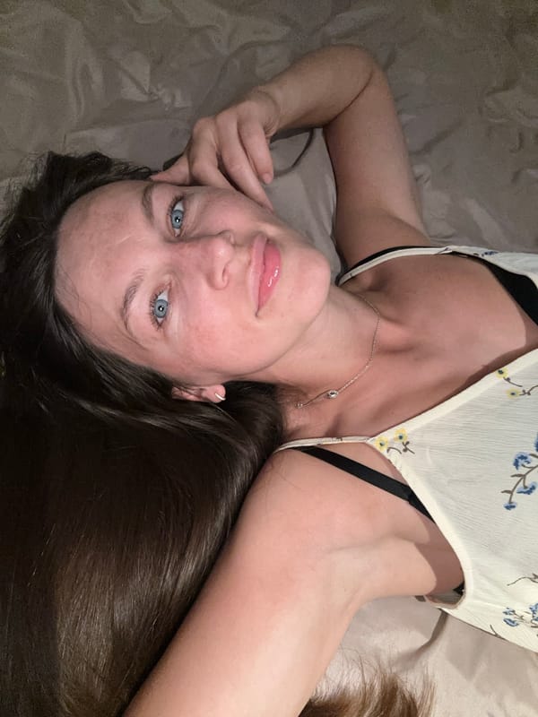 Woman takes series of selfies in Fredenbeck home