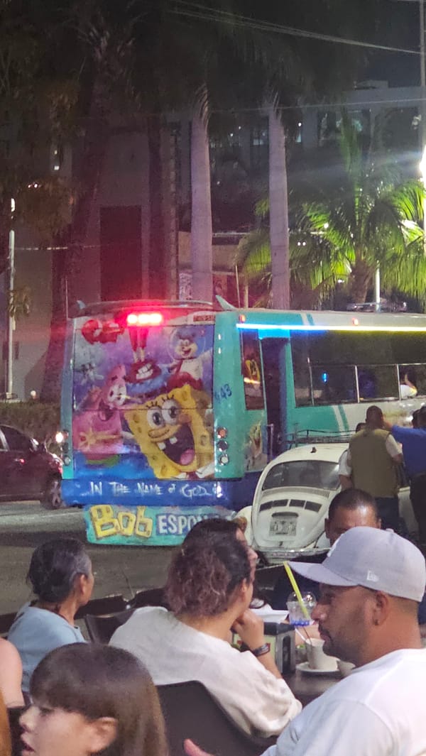 SpongeBob tourist bus and bathroom interior spotted in Acapulco