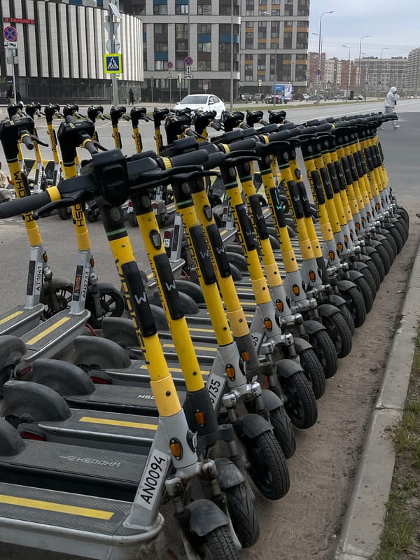 Morning scenes in Murino: scooter lineup, indoor interaction