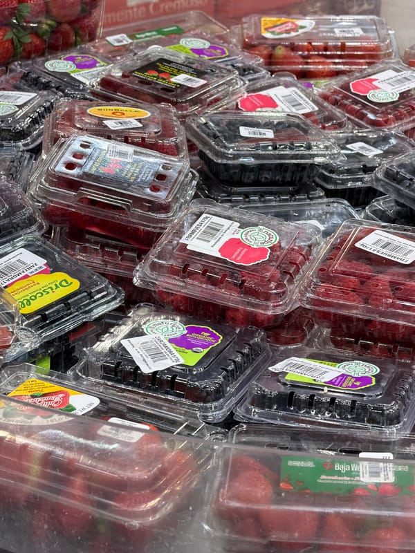 Mother's Day treats displayed at Santa Clara Ocoyucan store