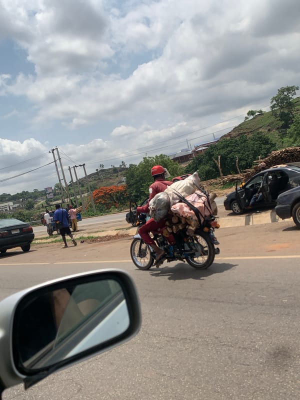 Routine traffic activity documented on Nyanya highways Friday morning