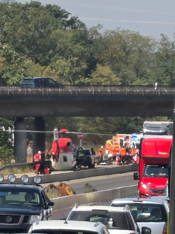 Medical helicopter lands on highway shoulder during Bischofsheim incident