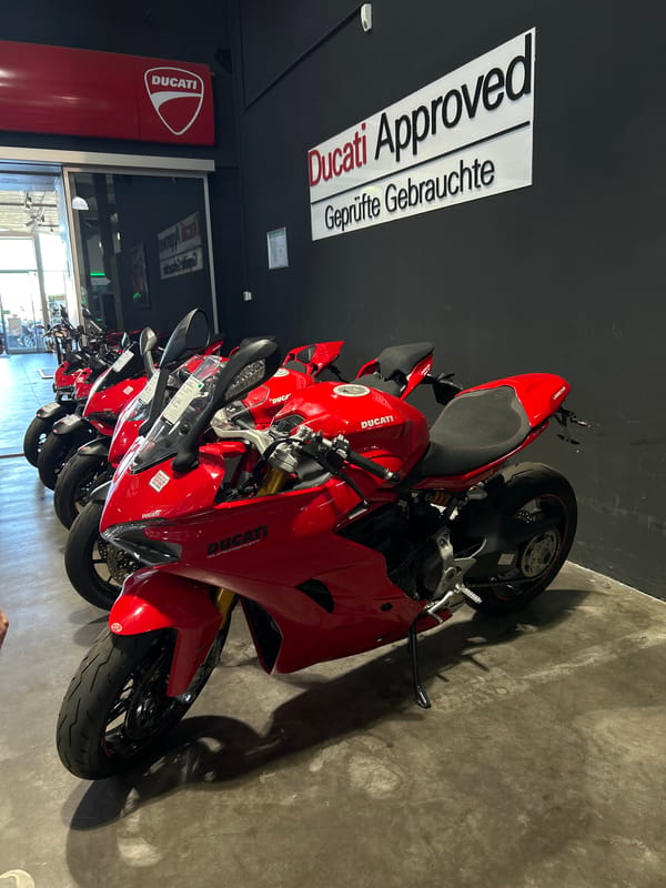 Motorcycle dealership showroom displays captured by witnesses