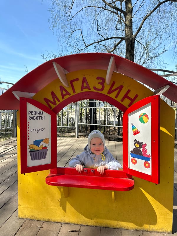 Families enjoy spring morning at Chaikovsky park playground