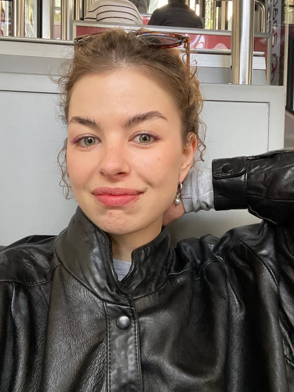 Woman spotted at Tbilisi Funicular station early morning