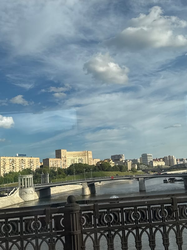 Moscow afternoon: skyline, Soviet architecture, and street-level stops