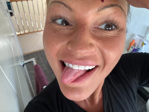 Casual personal moments captured across Kent countryside Tuesday afternoon