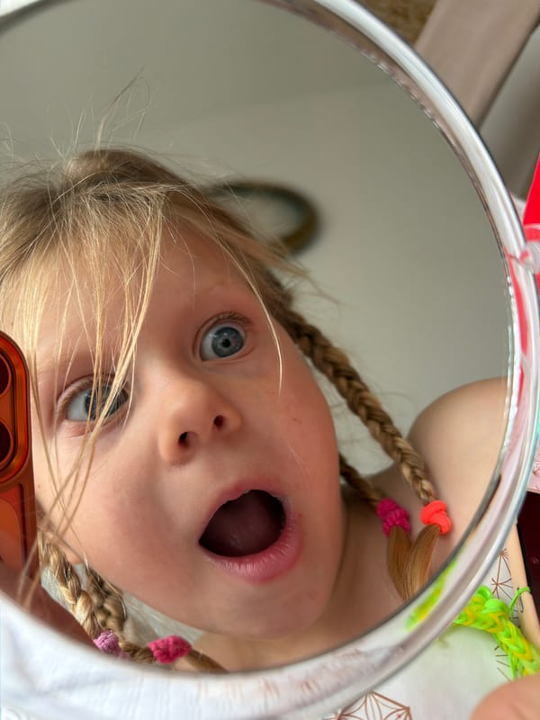 Morning mirror selfies captured in Budva residential building