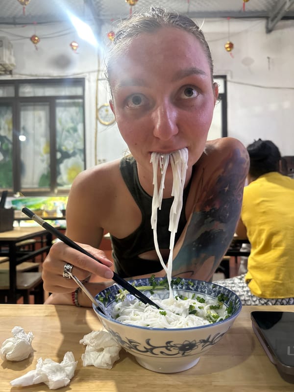 Foreign tourists dine at Vietnamese restaurants in Trung Tam Ward