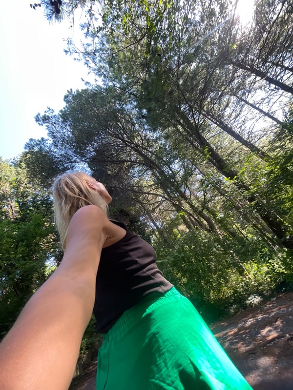 Selfies and scenery along a forested Sochi trail