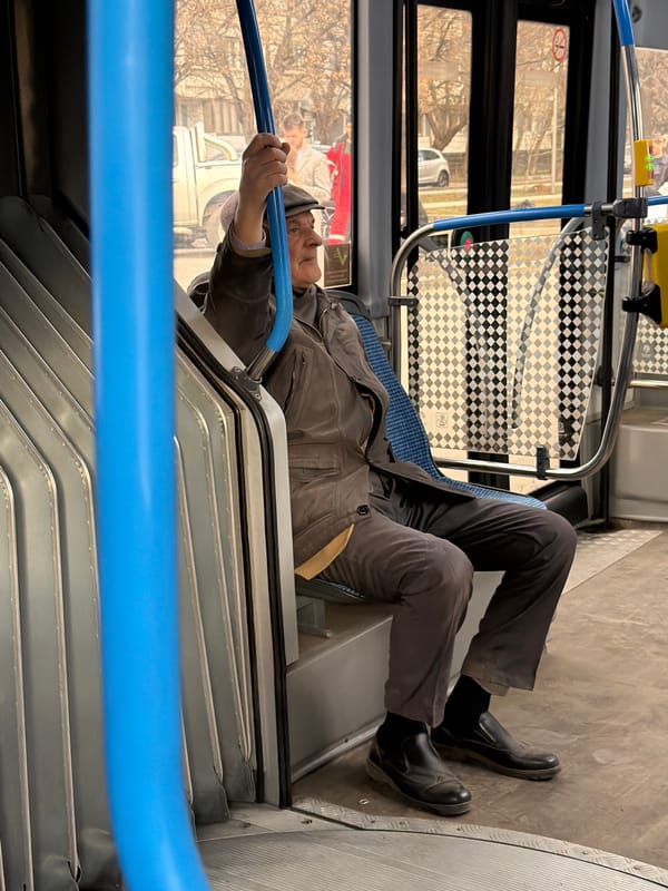 Passenger lies across bus seats in Khimki