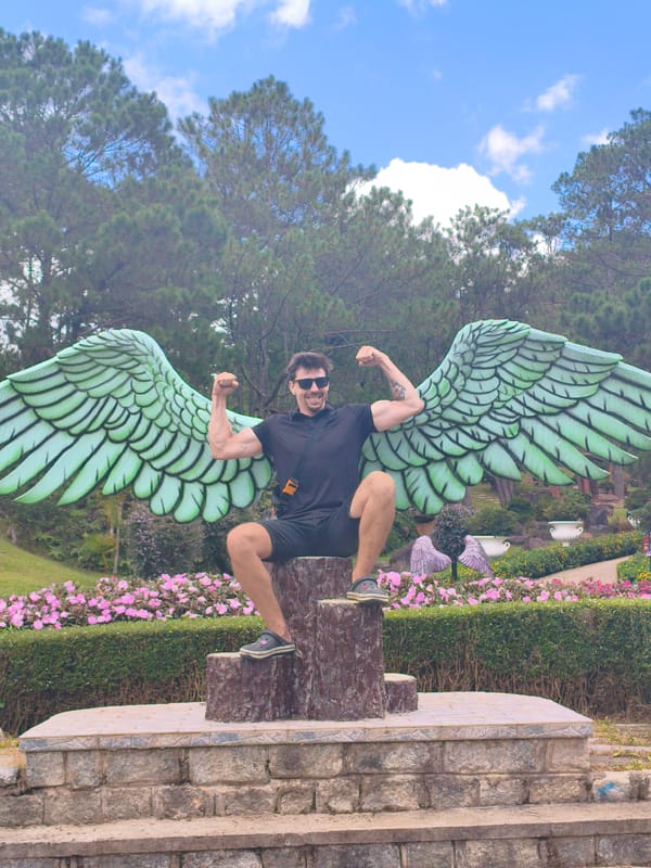 Colorful photo stops at Da Lat's Lam Vien garden