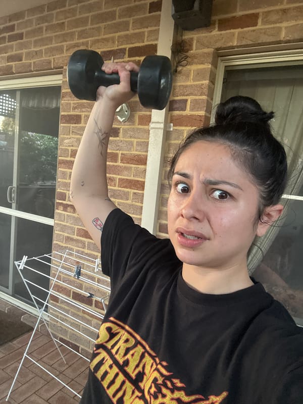 Morning fitness routine captured alongside artistic garden scene in Como