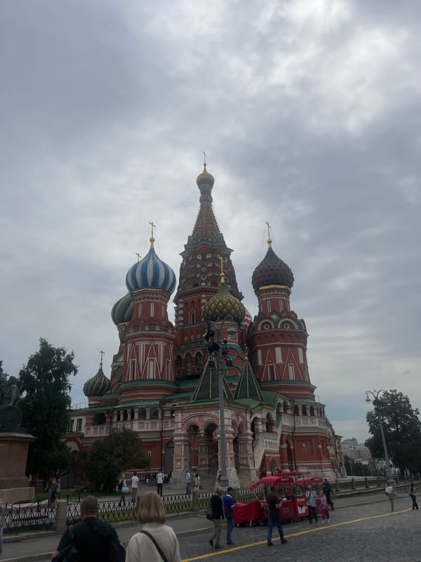 Morning photo session at Red Square and Saint Basil's Cathedral