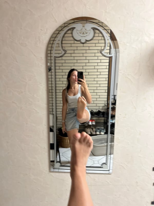 Woman documents afternoon with selfies in Fredenbeck, Germany