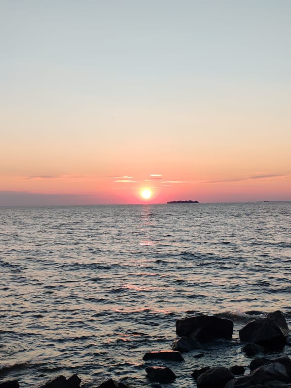 Sunset on the Gulf of Finland shore, Saint Petersburg