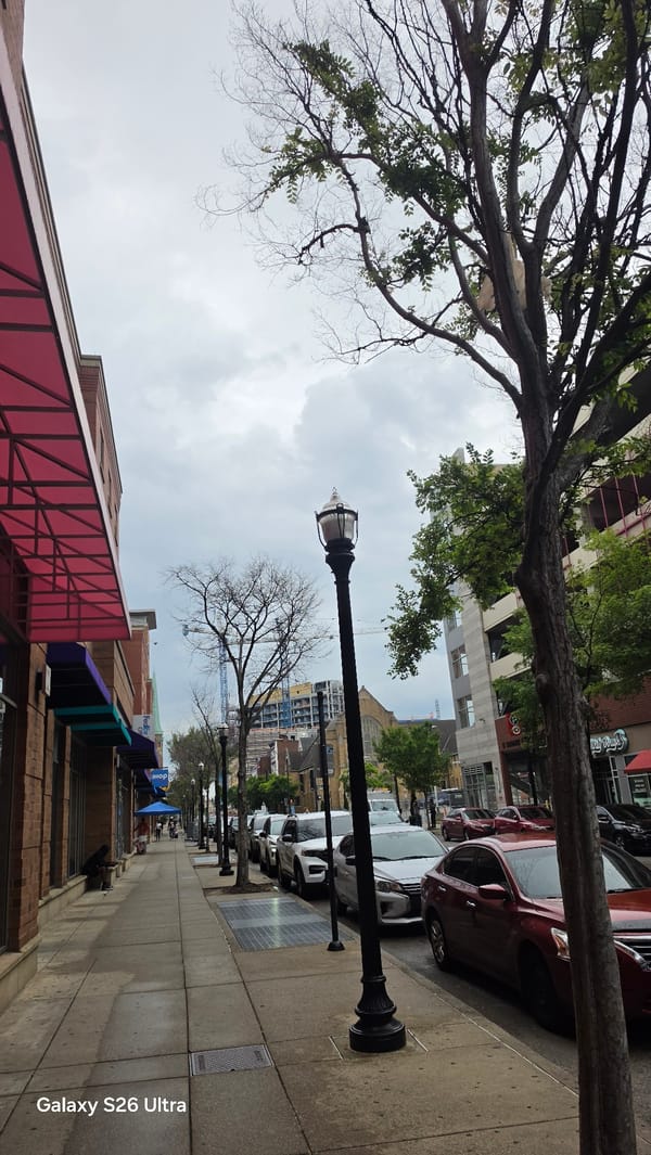 Street-level views through Cincinnati on a cloudy afternoon