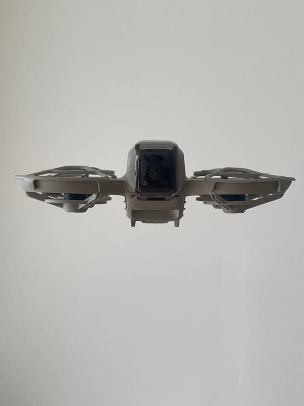 Electronics and gadgets documented in Subotica workspace session