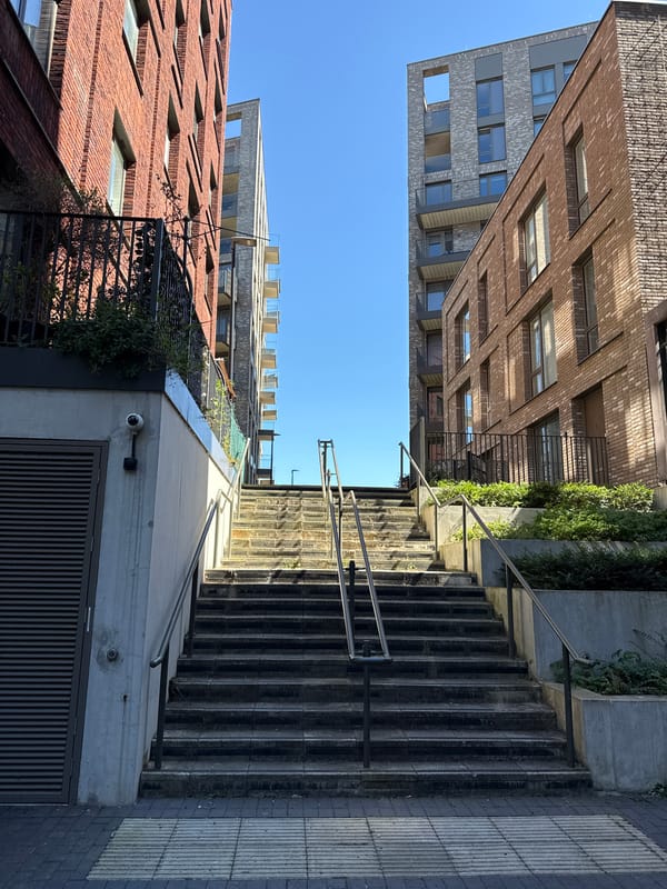 Urban staircase passage documented in Greater London
