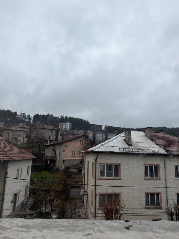 Morning classroom activities documented in Velingrad, Bulgaria