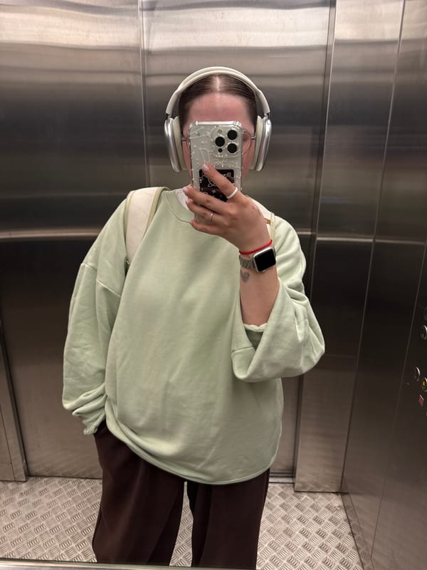Morning routine documented through selfies and views in Lyubertsy