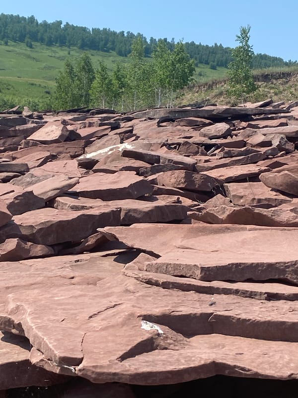 Rocky landscape documented in Ust'-Erba, Russia