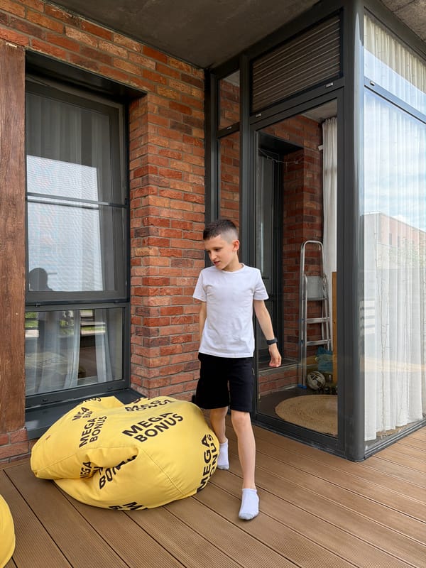 Boy spotted on deck in Strelna, Russia morning
