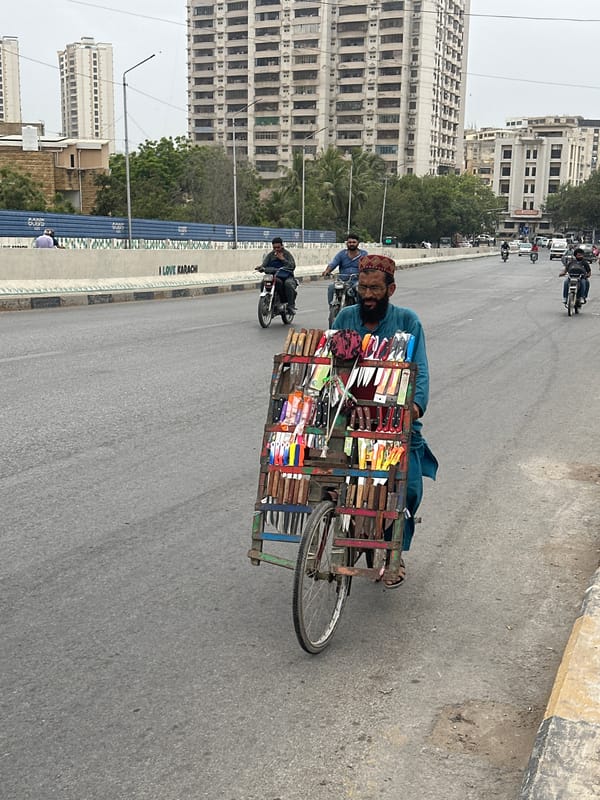Mobile knife cart rolling through the streets of Karachi